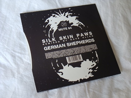 Wire - Silk Skin Paws UK 7" single rear sleeve