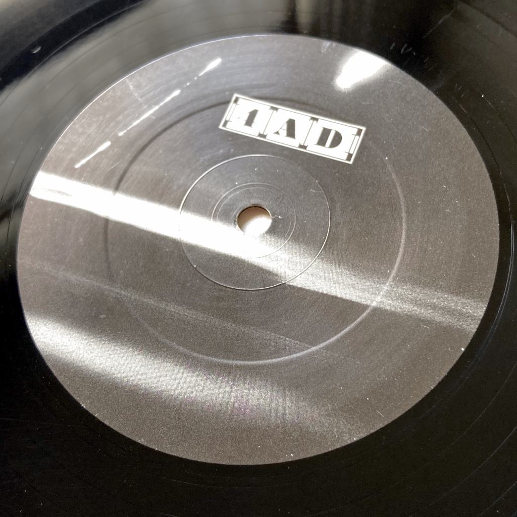 Cocteau Twins 'Sunburst and Snowblind' UK 12" EP label design side one