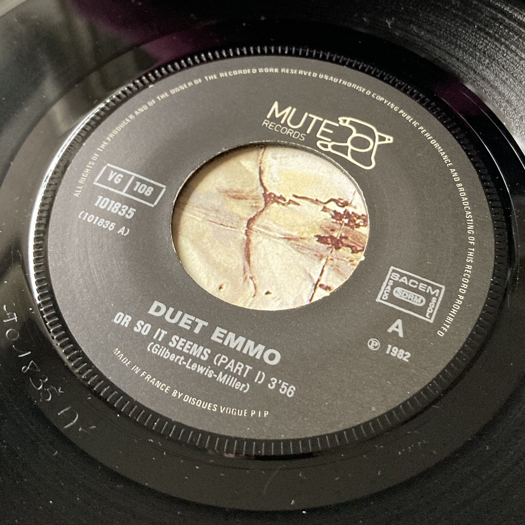 Duet Emmo 'Or So It Seems' French 7" single label side A
