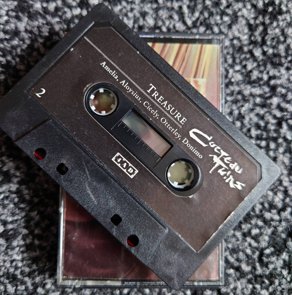 Cocteau Twins 'Treasure' 1984 UK cassette - side 2