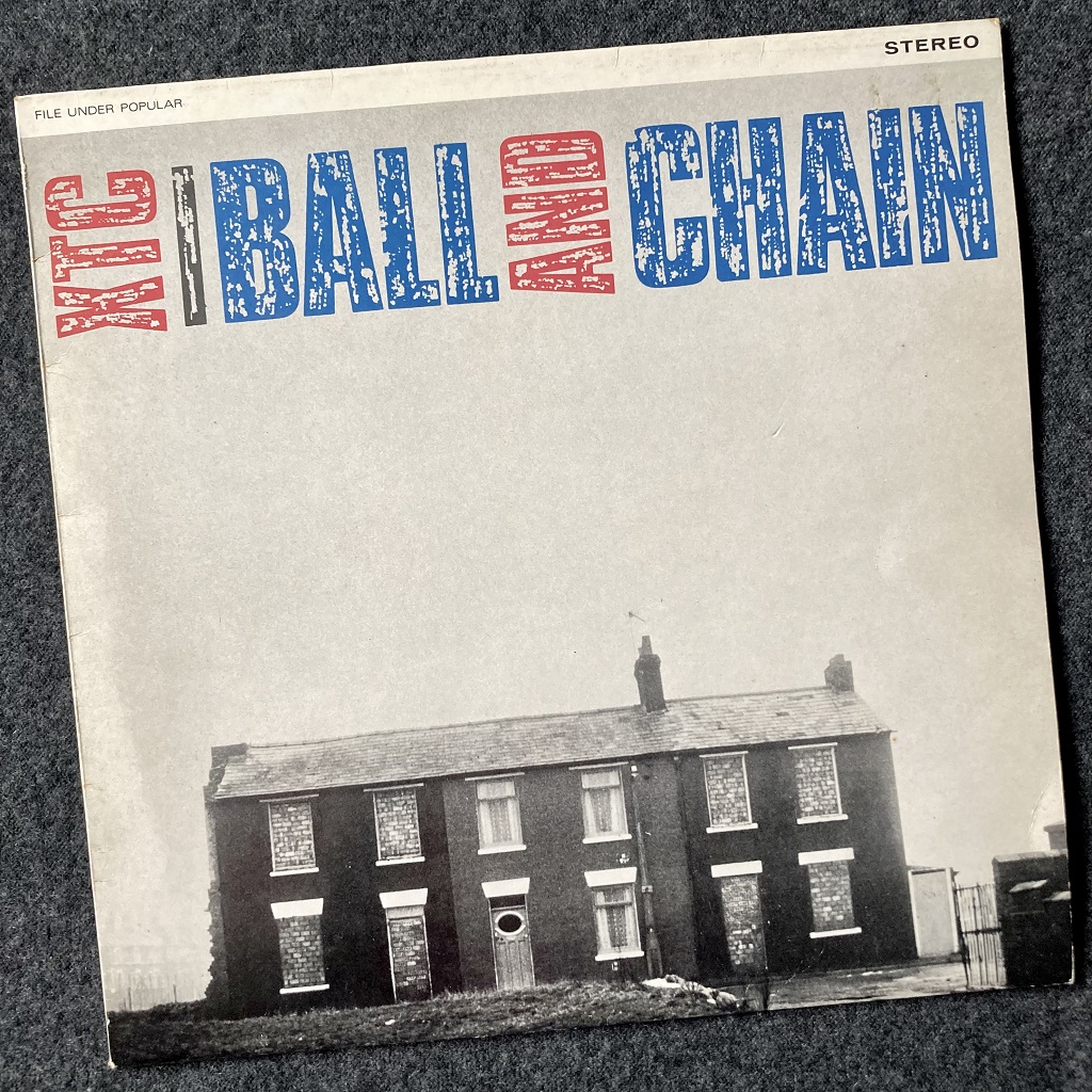 XTC 'Ball and Chain' UK 12" EP front cover